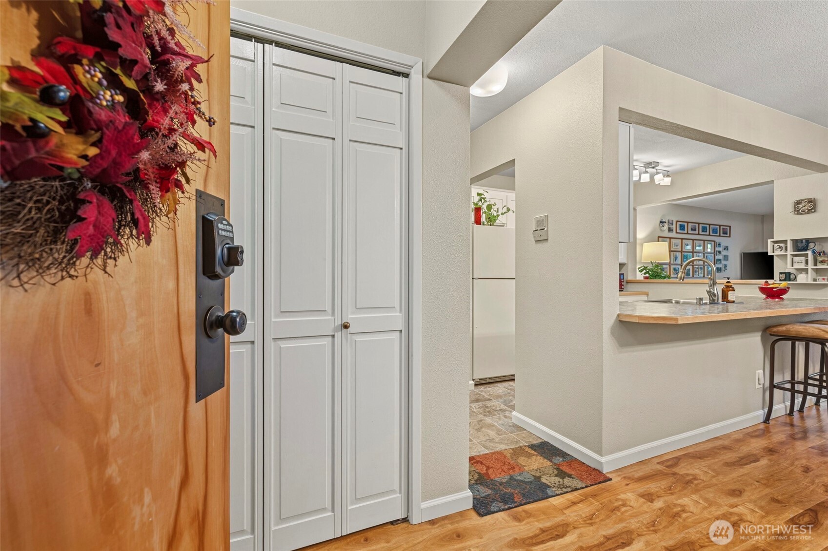 2021 North Laventure Road, Unit 103 Mount Vernon, WA 98273 - Photo 5 of 39