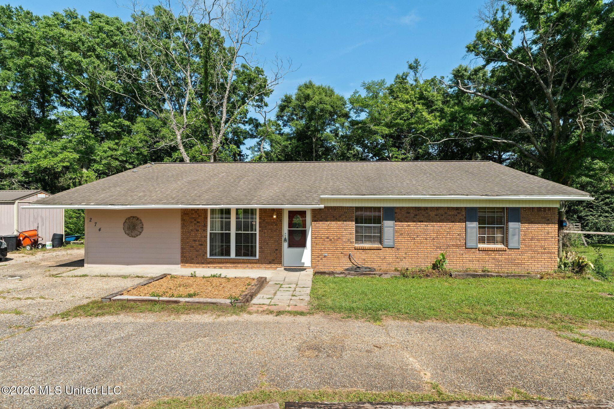 274_Beech_Rd-1