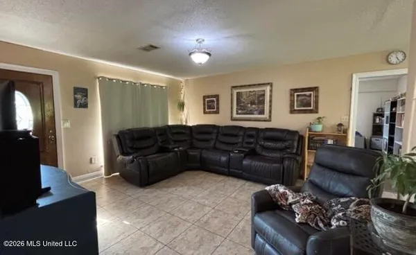 $175,000 | 274 Beech Road, Ovett, MS 39464