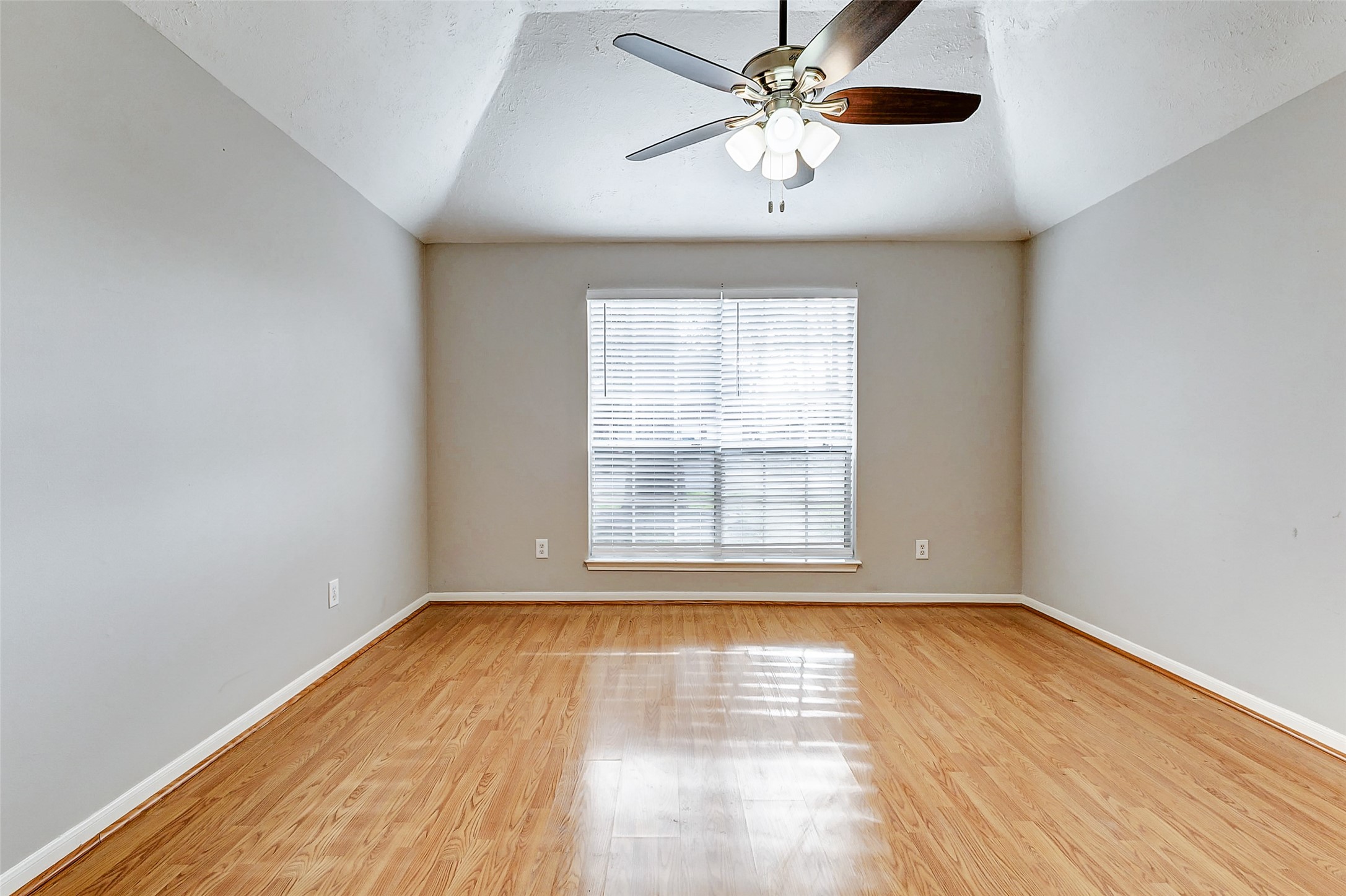 23922 Spring Dane Drive Spring, TX 77373 - Photo 6 of 26