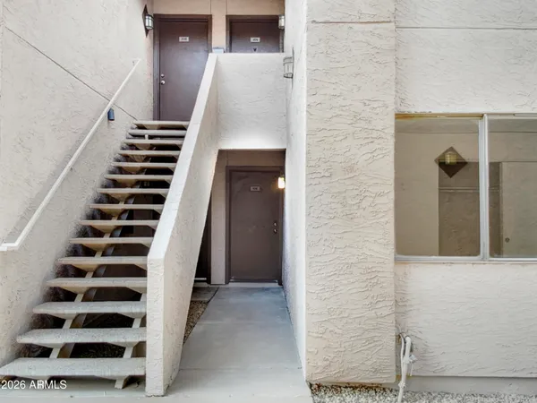 $170,000 | 1065 West 1st Street, Unit 109, Tempe, AZ 85281