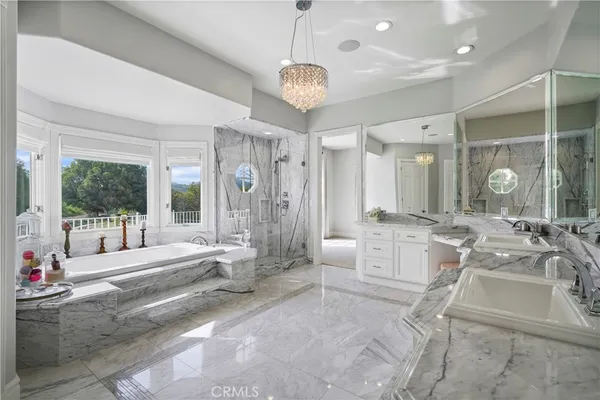 $5,750,000 | 22510 La Quilla Drive, Chatsworth, CA 91311