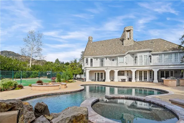 $5,750,000 | 22510 La Quilla Drive, Chatsworth, CA 91311