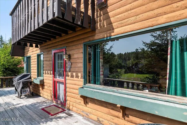 $675,000 | 11 Bear Country Road, Stony Creek, NY 12878