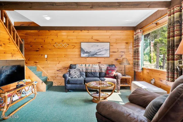 $675,000 | 11 Bear Country Road, Stony Creek, NY 12878