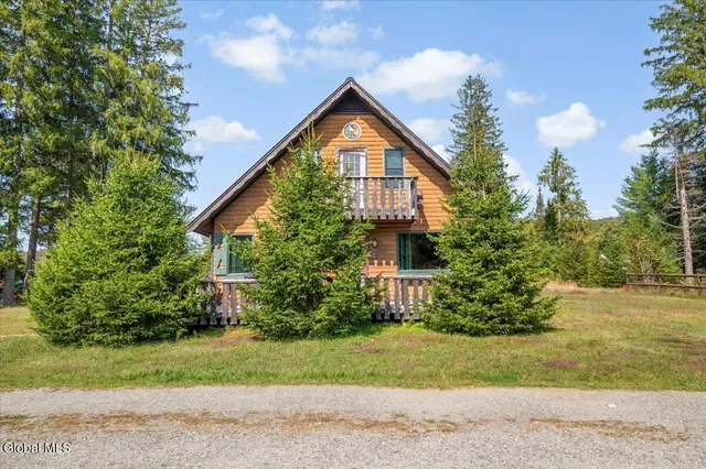 $675,000 | 11 Bear Country Road, Stony Creek, NY 12878