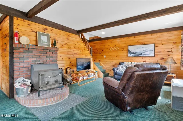 $675,000 | 11 Bear Country Road, Stony Creek, NY 12878