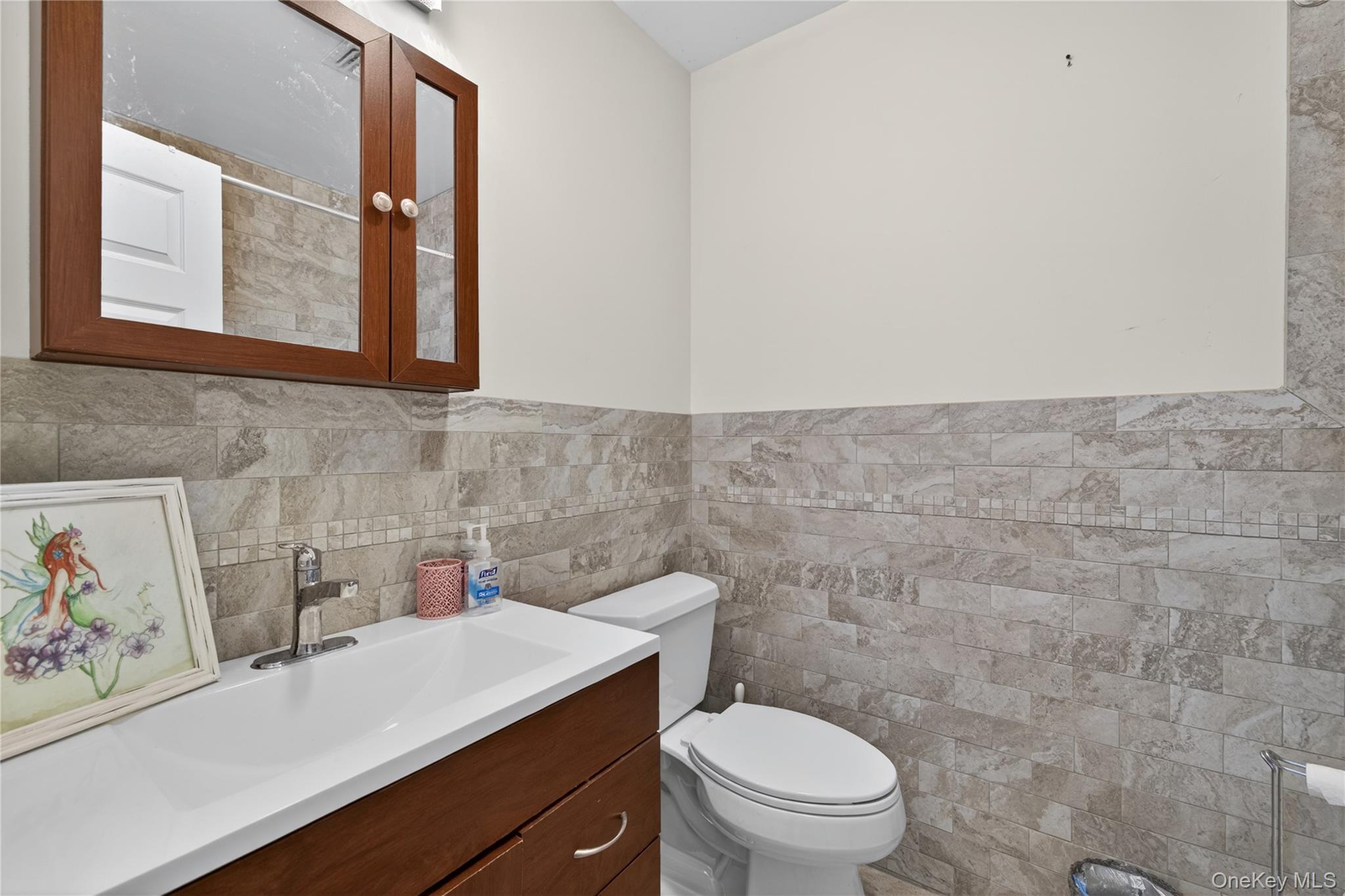 30 Milton Road Babylon, NY 11702 - Photo 20 of 36