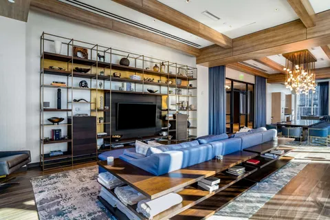$1,399,000 | 160 2nd Avenue South, Unit 1904, Nashville, TN 37201