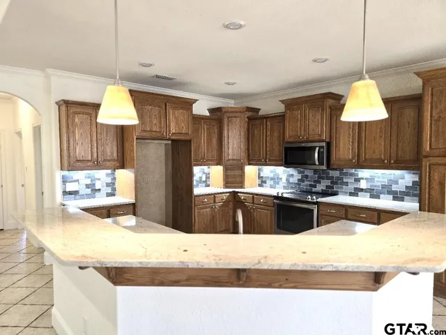 $2,500 | 5603 Thomas Nelson Drive, Tyler, TX 75707