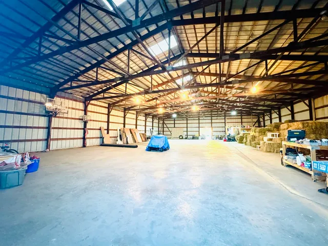 $333,900 | 12944 Ospur Road, Clinton, IL 61727