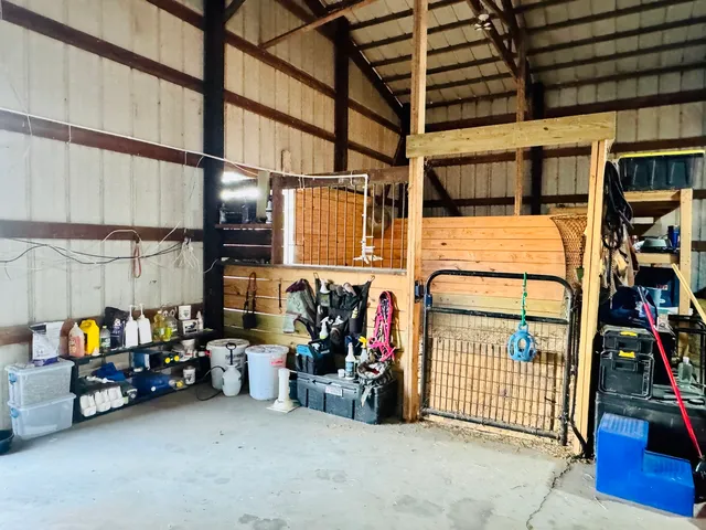 $333,900 | 12944 Ospur Road, Clinton, IL 61727