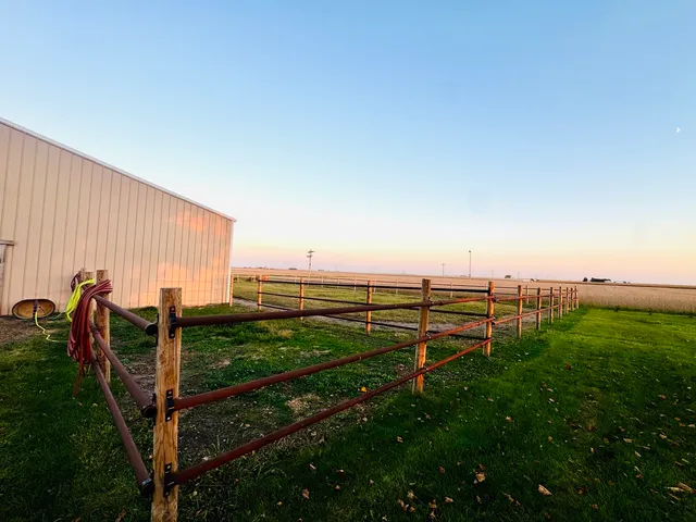 $333,900 | 12944 Ospur Road, Clinton, IL 61727