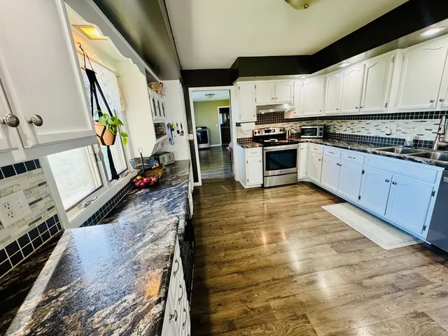 $333,900 | 12944 Ospur Road, Clinton, IL 61727