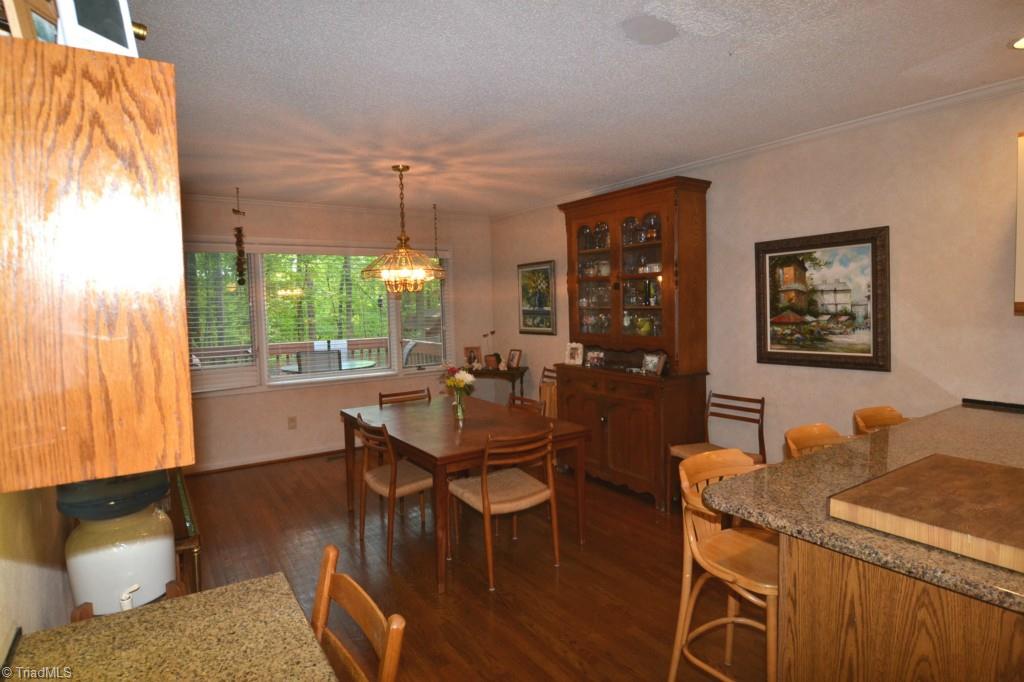 6903 Ridge Haven Road Greensboro, NC 27410 - Photo 5 of 27 Dining Room