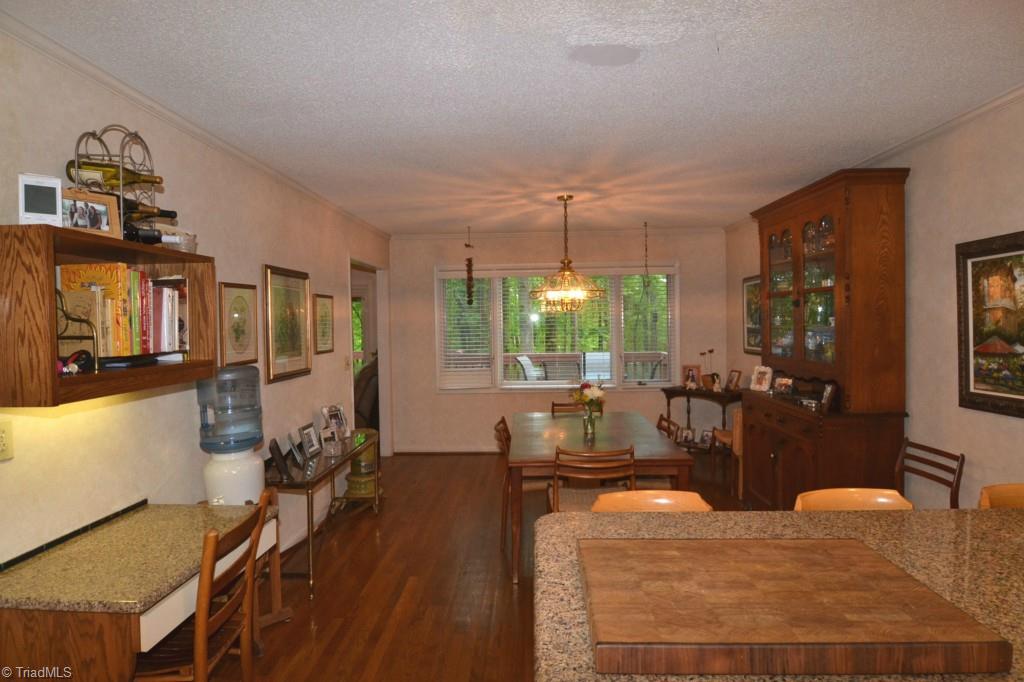 6903 Ridge Haven Road Greensboro, NC 27410 - Photo 8 of 27 Interior Space/Layout
