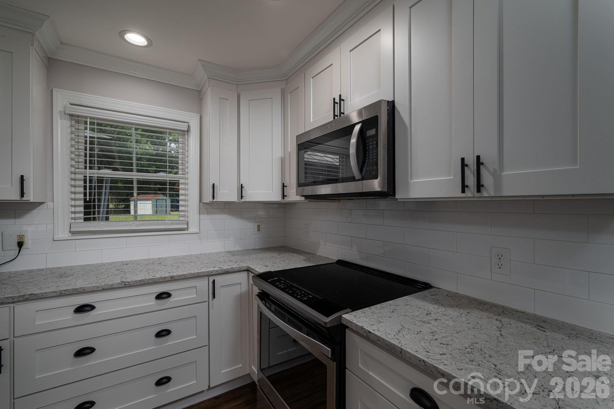 203 Park Road Mount Holly, NC 28120 - Photo 2 of 26