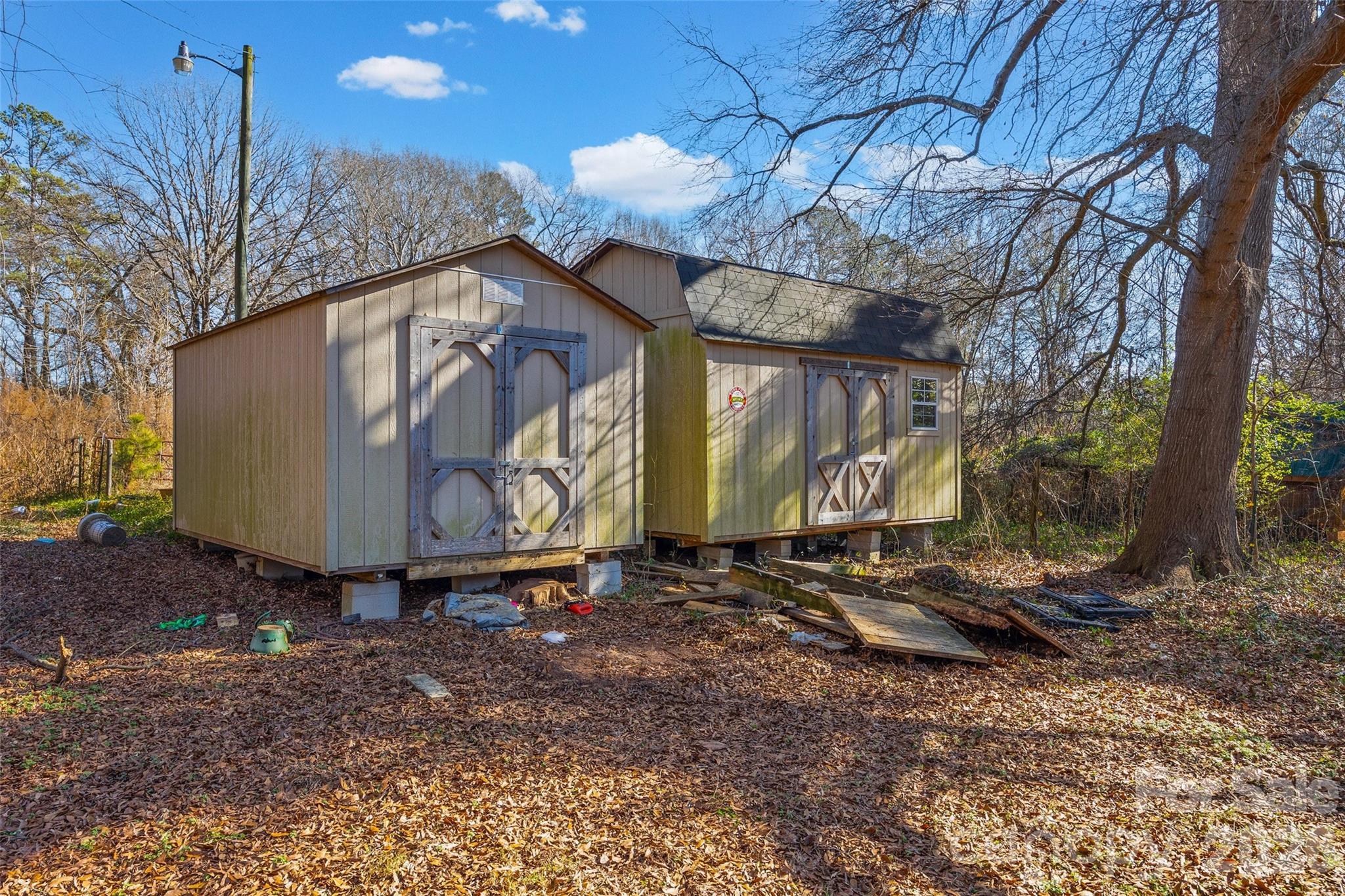 5323 South New Hope Road Belmont, NC 28012 - Photo 31 of 43 a view of back yard