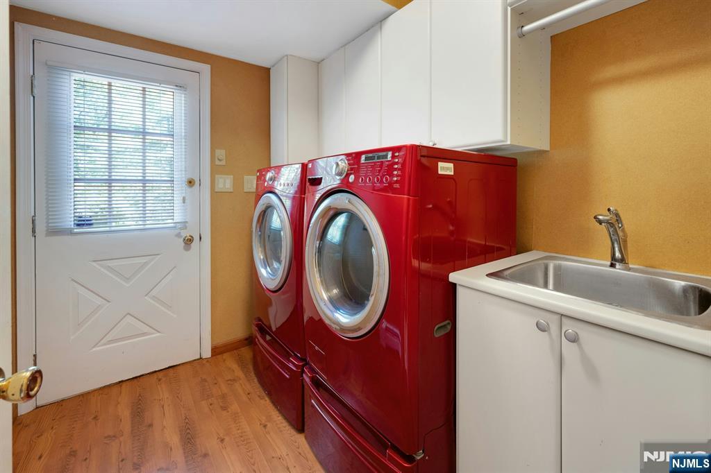 10 Moonshadow Court Butler, NJ 07405 - Photo 25 of 47