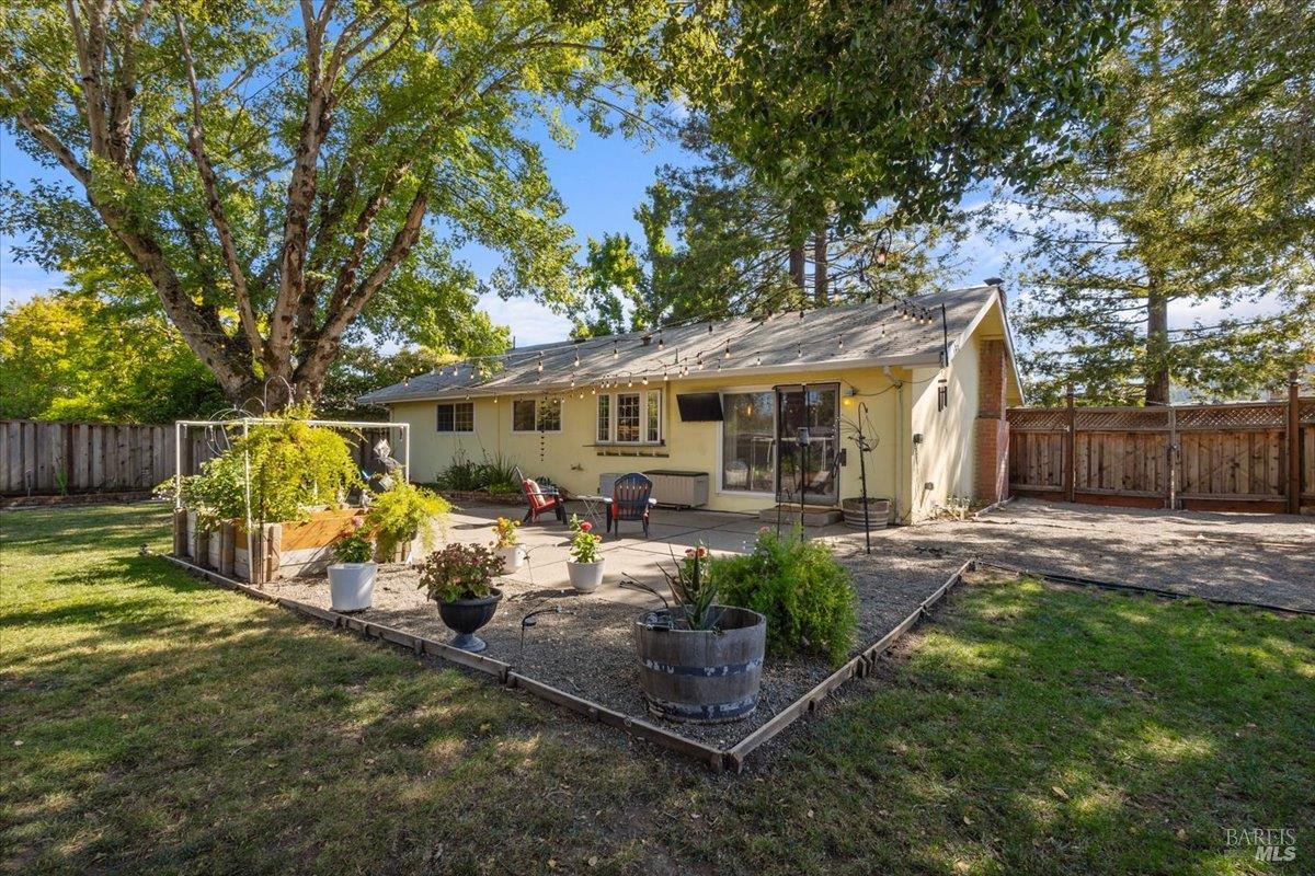 2216 Fremont Drive Santa Rosa, CA 95409 - Photo 27 of 36