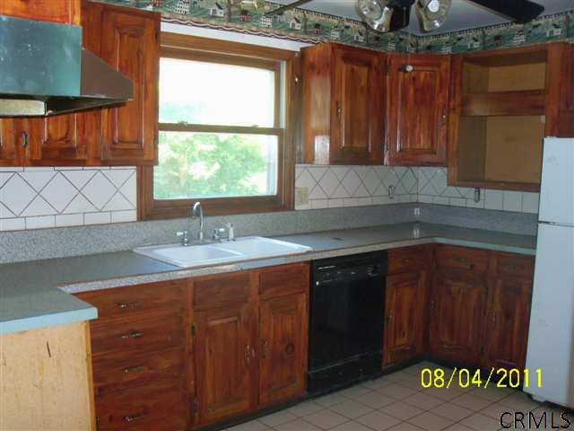281 East Campbell Road Rotterdam, NY 12303 - Photo 4 of 7 Photo 4