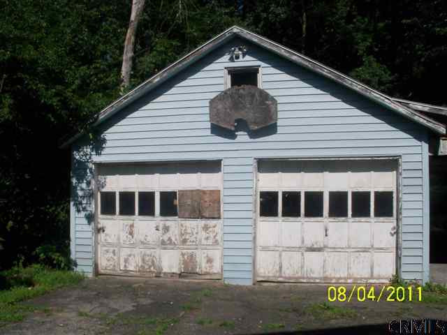 281 East Campbell Road Rotterdam, NY 12303 - Photo 6 of 7 Photo 6