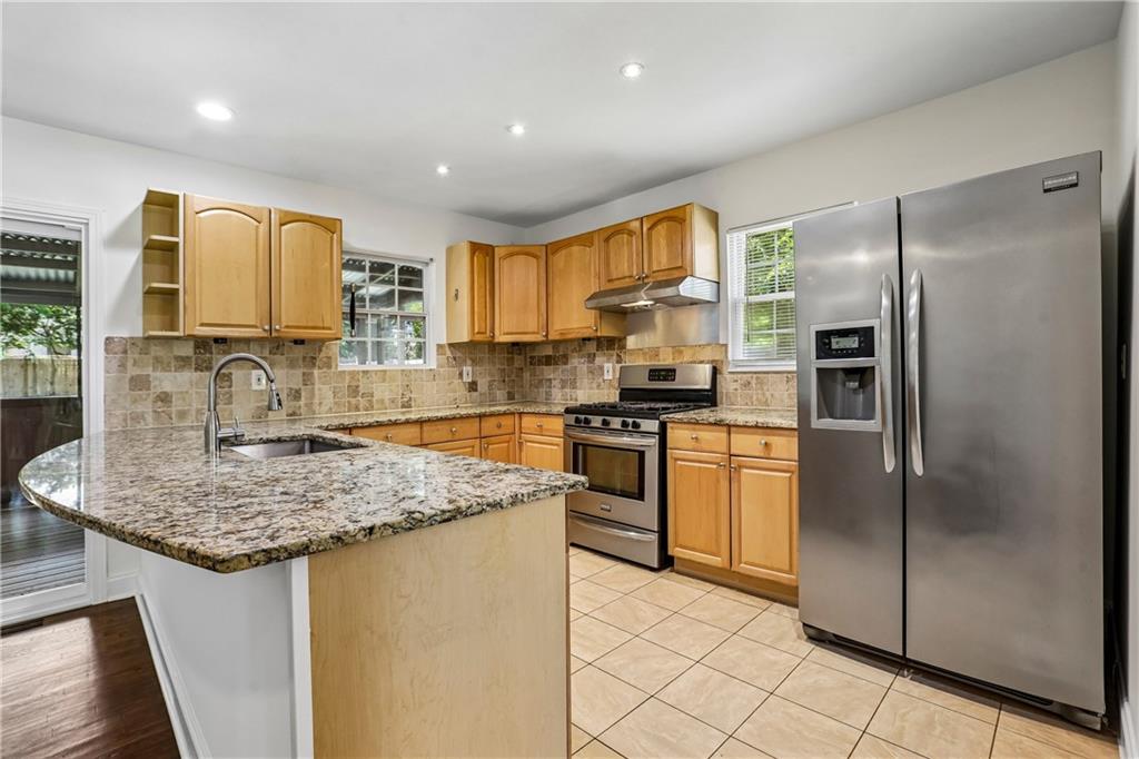 2966 Emory Lane Southeast Smyrna, GA 30080 - Photo 12 of 32 Gallery Image 12