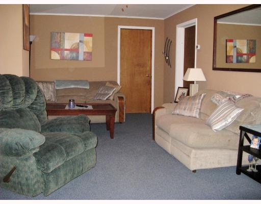 4317 Partell Street Butler, PA 16001 - Photo 3 of 11 Living Room. Large Living Room...perfect for holding lots of company to watch the town favorite sports team game.