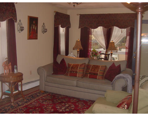 32 Old Nahant Road Wakefield, MA 01880 - Photo 3 of 6 Gallery Image 3