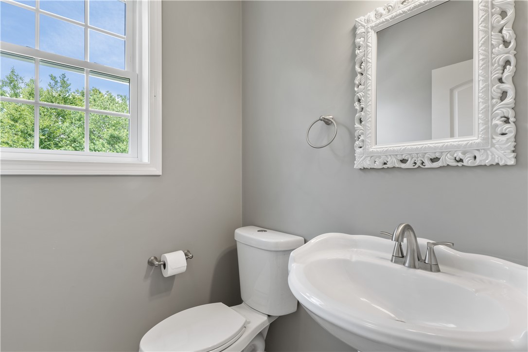 30 Beaver Dam Road Glocester, RI 02814 - Photo 15 of 40