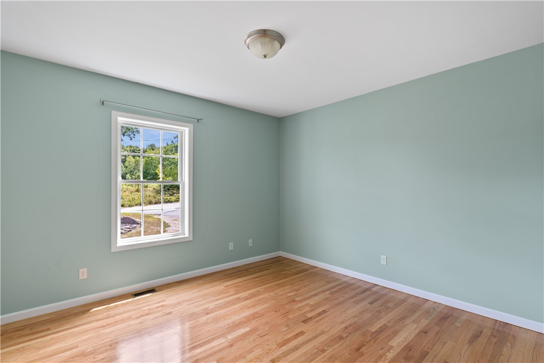 30 Beaver Dam Road Glocester, RI 02814 - Photo 22 of 40