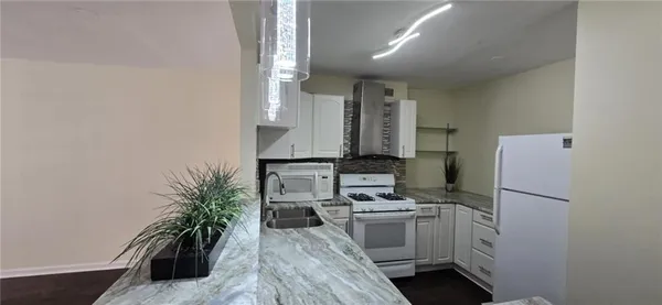 $150,000 | 620 Peachtree Street Northeast, Unit 502, Atlanta, GA 30308