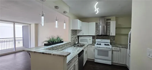 $150,000 | 620 Peachtree Street Northeast, Unit 502, Atlanta, GA 30308