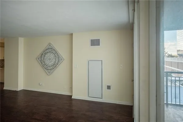 $150,000 | 620 Peachtree Street Northeast, Unit 502, Atlanta, GA 30308