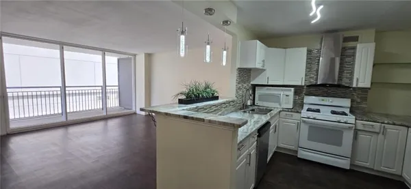 $150,000 | 620 Peachtree Street Northeast, Unit 502, Atlanta, GA 30308