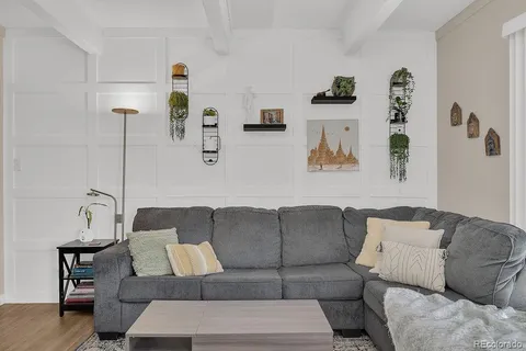$214,250 | 9725 East Harvard Avenue, Unit 387, Denver, CO 80231