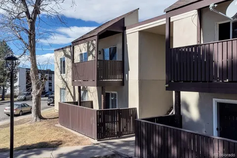 $214,250 | 9725 East Harvard Avenue, Unit 387, Denver, CO 80231