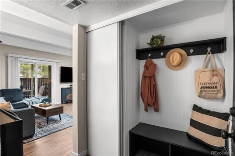 $214,250 | 9725 East Harvard Avenue, Unit 387, Denver, CO 80231