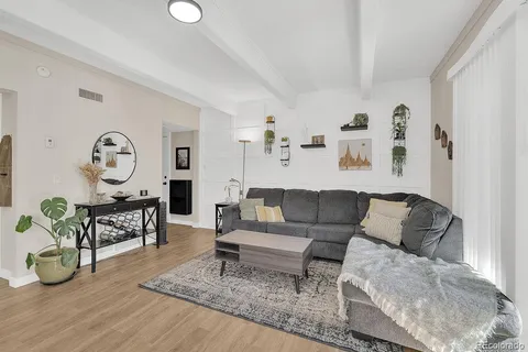 $214,250 | 9725 East Harvard Avenue, Unit 387, Denver, CO 80231