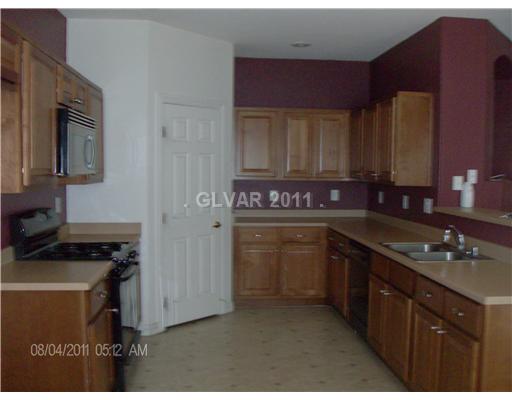 8905 Deep Ridge Court Las Vegas, NV 89178 - Photo 5 of 8 Property Photo. Kitchen from the dining nook