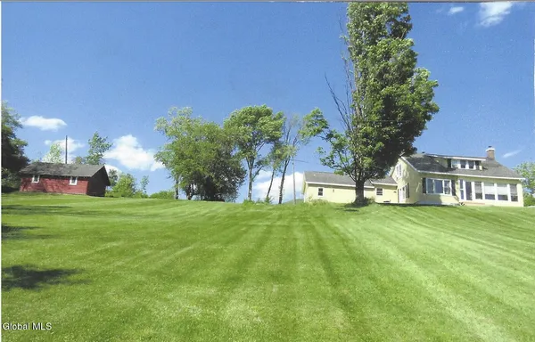 $669,000 | 15 Loneoak Lane, Petersburgh, NY 12138