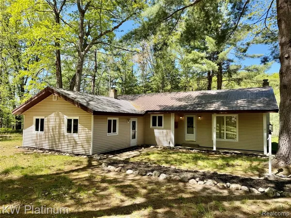 $235,000 | 7050 Valley Lane, Atlanta, MI 49709