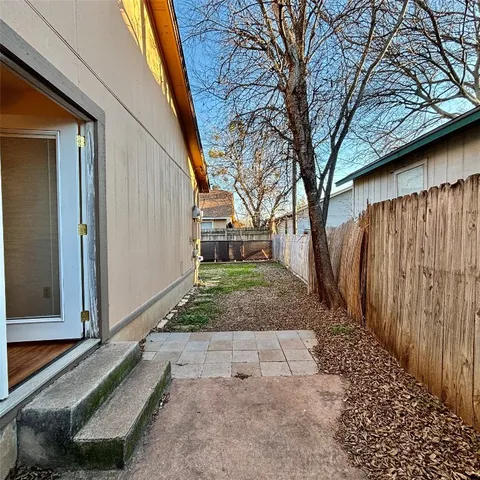 $1,195 | 405-407 Burlwood Court, Round Rock, TX 78664