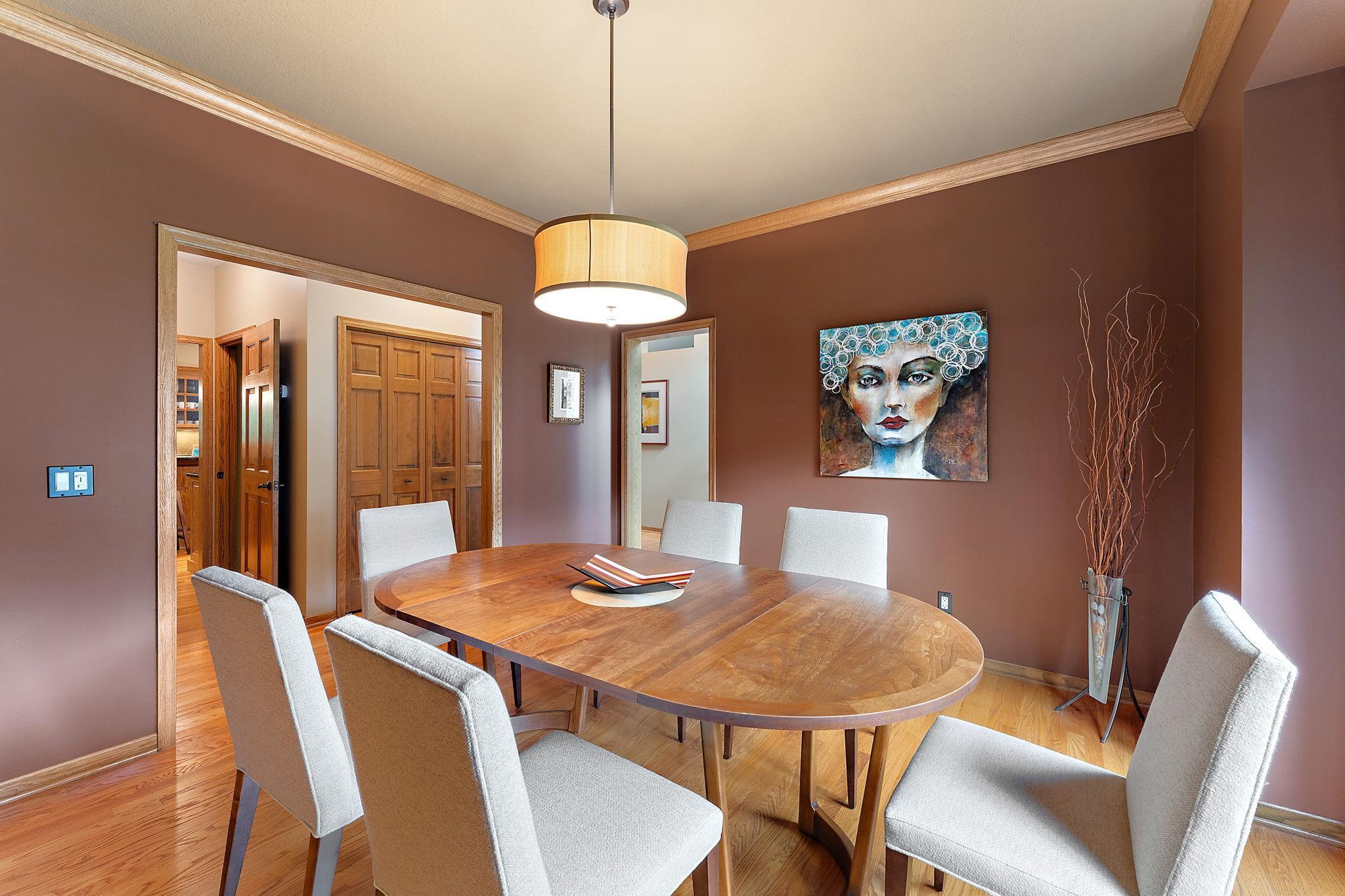 11582 Raspberry Hill Road Eden Prairie, MN 55344 - Photo 30 of 63 Gallery Image 30