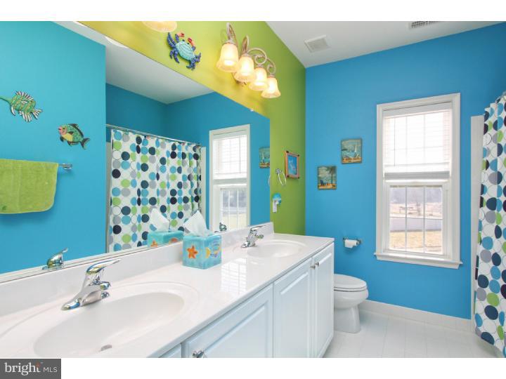 785 Chelsea Glenn Road Clarksboro, NJ 08020 - Photo 19 of 24 Bathroom