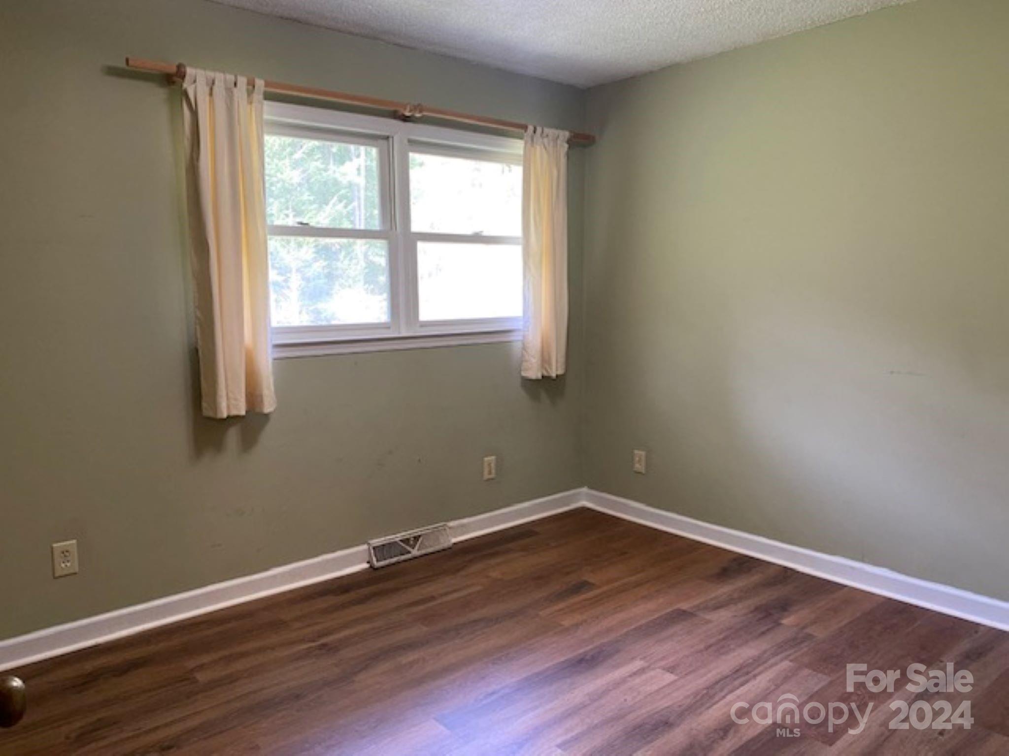 1089 Cedar Spring Road York, SC 29745 - Photo 17 of 27 Gallery Image 17