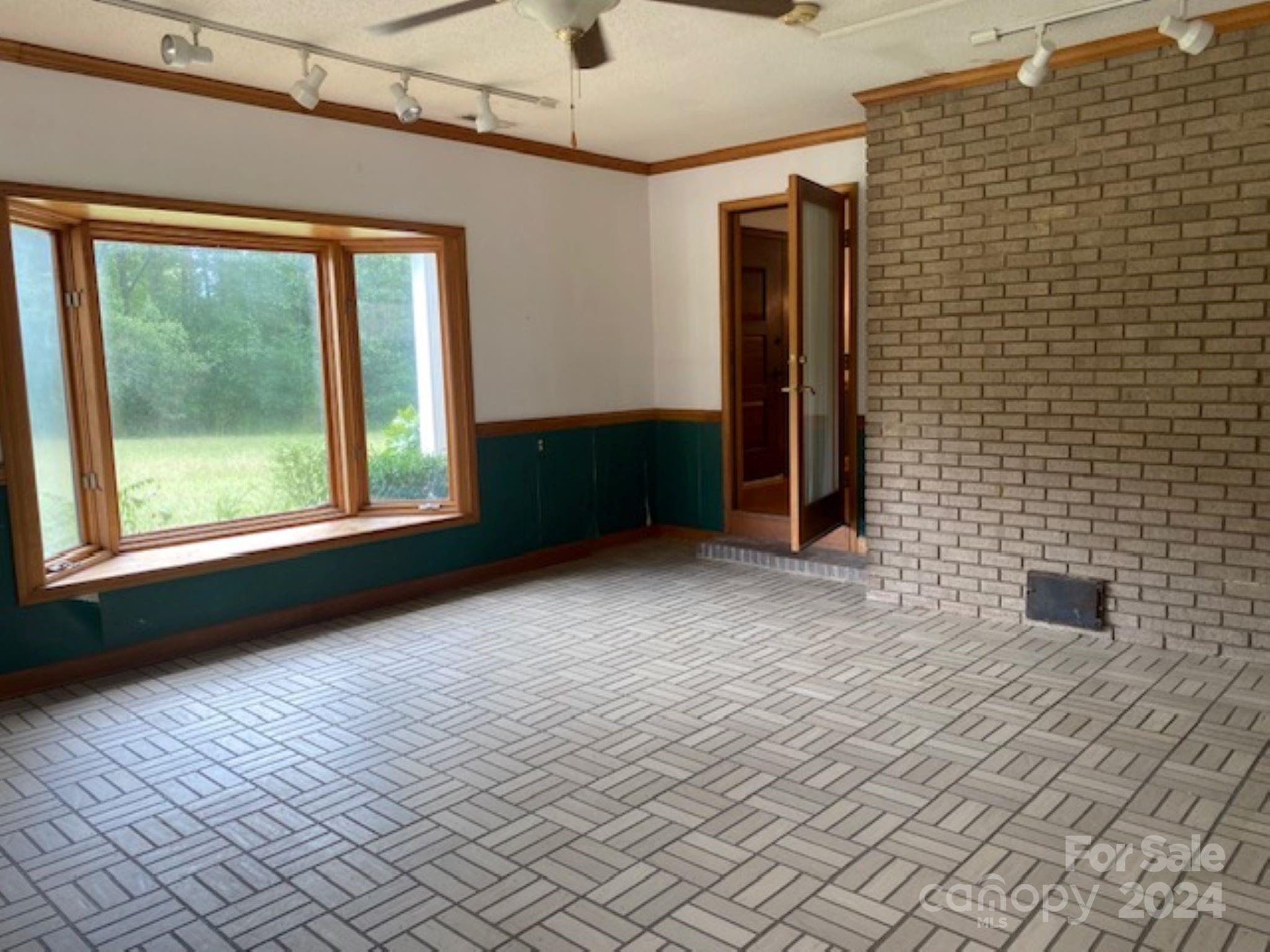 1089 Cedar Spring Road York, SC 29745 - Photo 6 of 27 Gallery Image 6