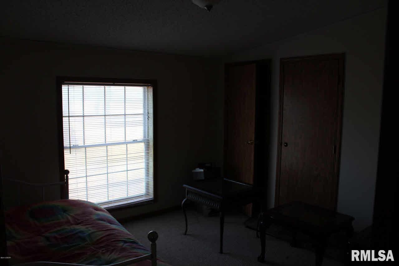 2121 Teske Road Marion, IL 62959 - Photo 4 of 13