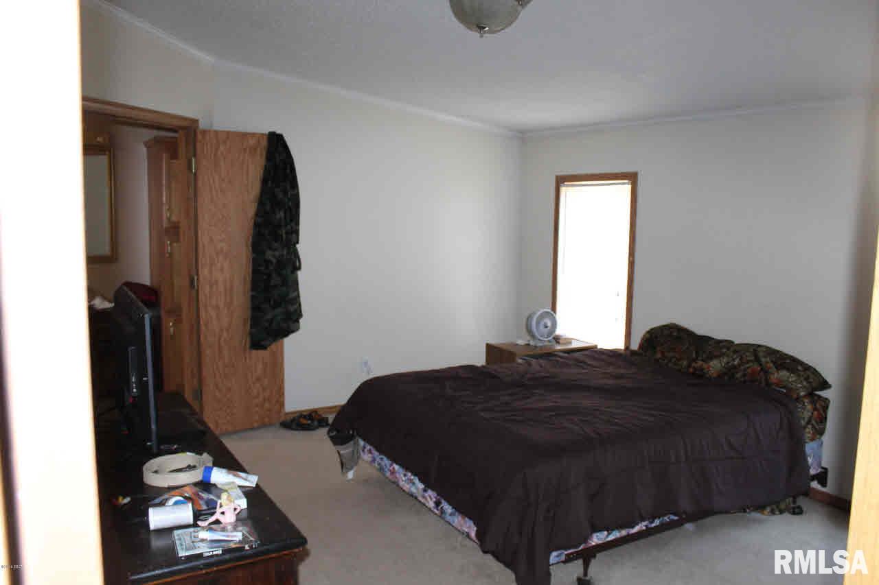 2121 Teske Road Marion, IL 62959 - Photo 6 of 13