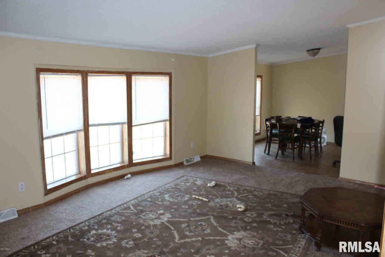 2121 Teske Road Marion, IL 62959 - Photo 7 of 13